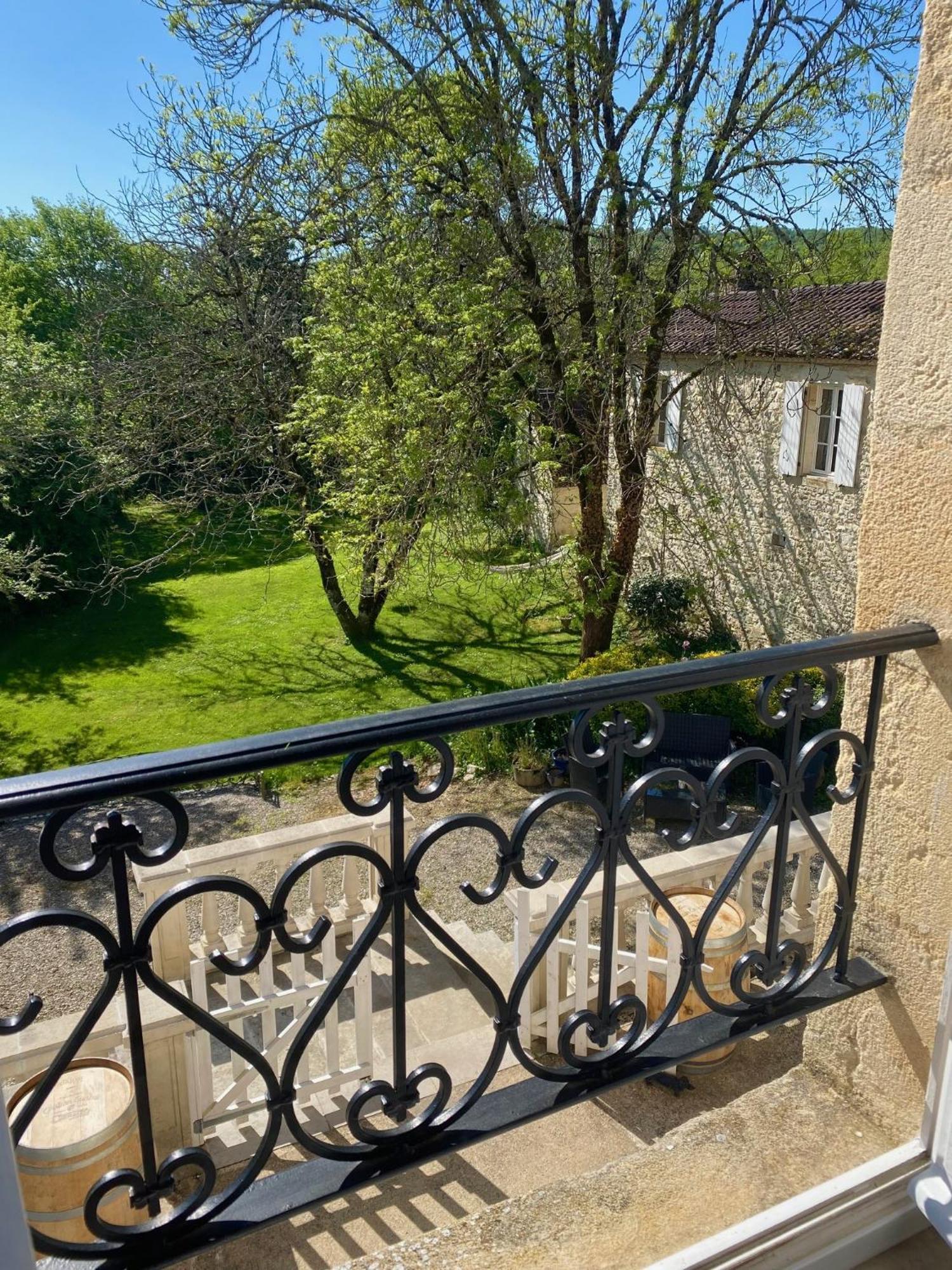 Domaine La Cabane Dégagnac Exterior photo